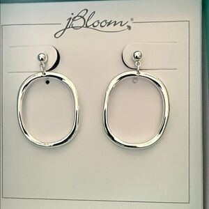 bloom Elegant Silver Hoop Earrings